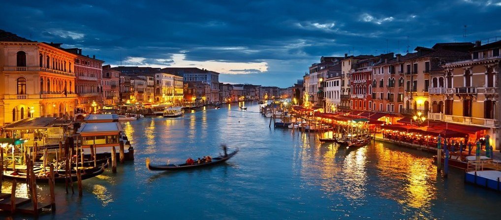 Travel to Venezia
